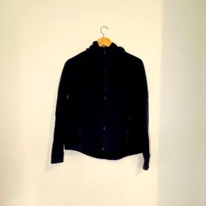 Women’s Lulu Lemon Scuba Hoodie.